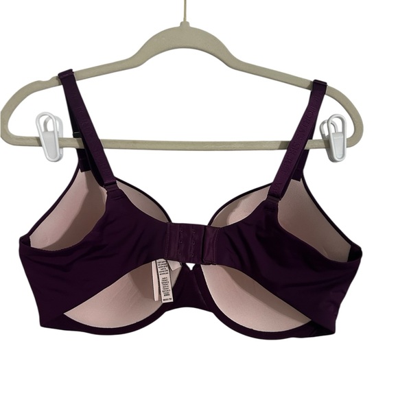 Victoria's Secret T-Shirt Push Up Purple Bra - Picture 2 of 7